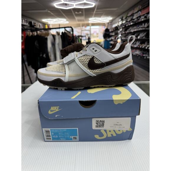 Size 9 - Nike Travis Scott x Zoom Field Jaxx Light Chocolate HQ3073-100 main image 5